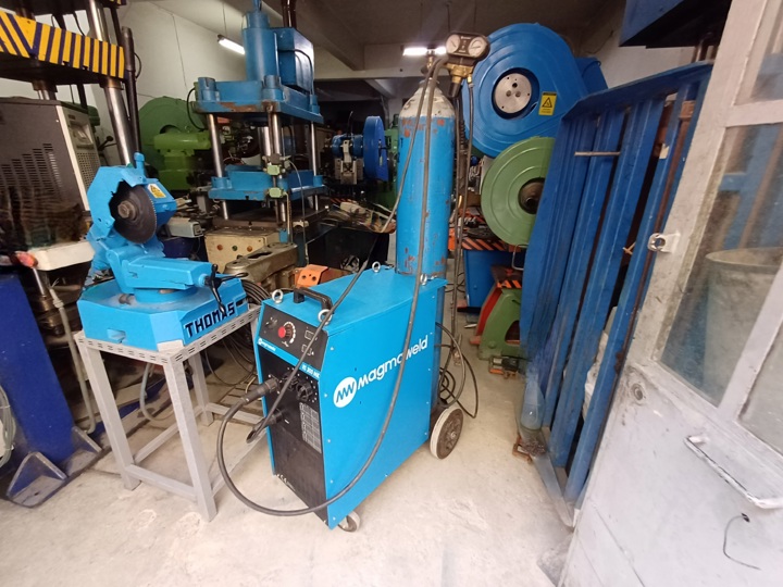 300 AMPER MAGMAWELD RS 300 MK GAZALTI KAYNAK