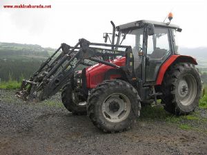 Massey Ferguson 4245