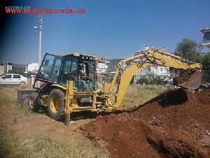 2004 Model Caterpillar Kazıcı Yükleyici Sıfır Gibi