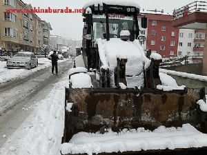 Acil Satılık 2013 Model Kazıcı Yükleyici